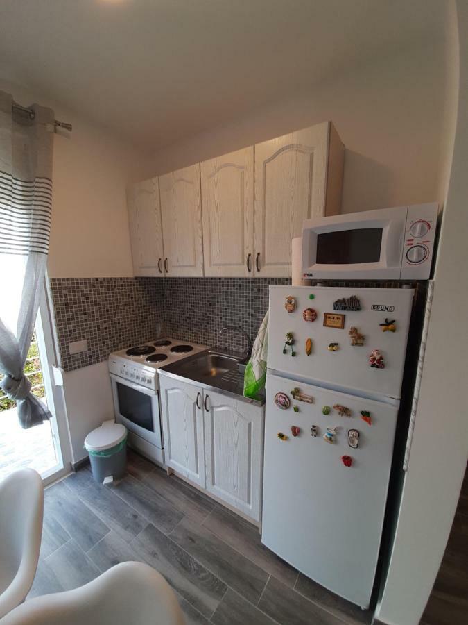 Apartments Marina يوتجيها المظهر الخارجي الصورة