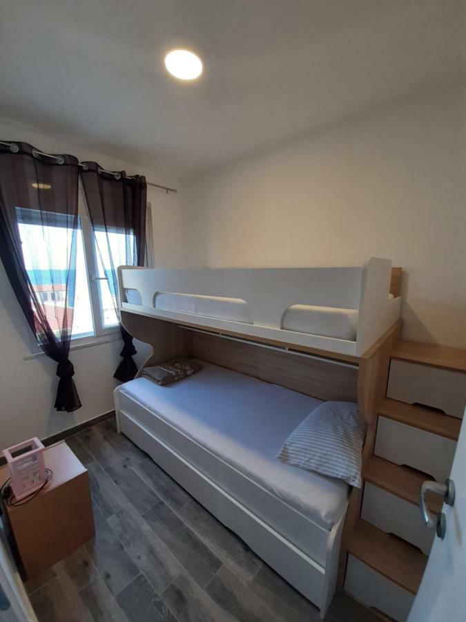 Apartments Marina يوتجيها المظهر الخارجي الصورة